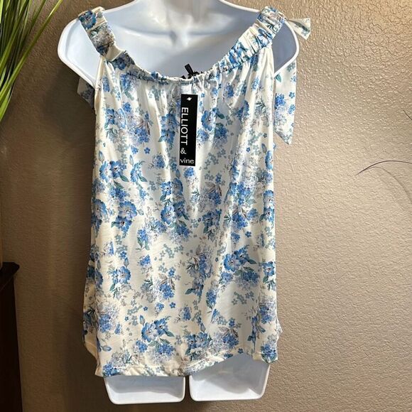 #363 Elliott & Vine sleeveless floral printed top size 1X - Picture 6 of 9